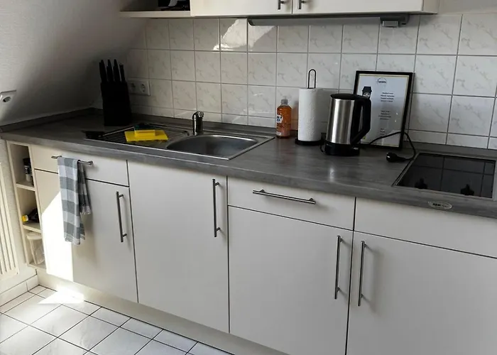 Premium Naumi 2, Parkplatz, Küche * Merseburgo