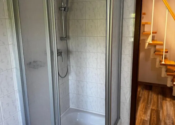 Premium Naumi 2, Parkplatz, Küche * Merseburgo